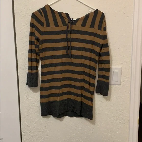 Loft women’s blouse 🔥 - Picture 4 of 5